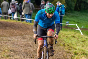 Tom cyclocross racing